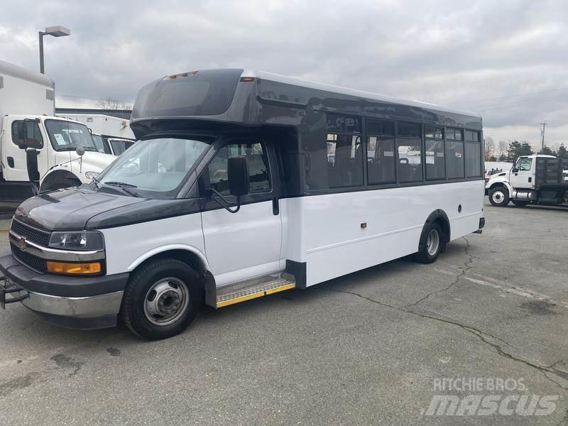 Chevrolet Express Μίνι λεωφορεία