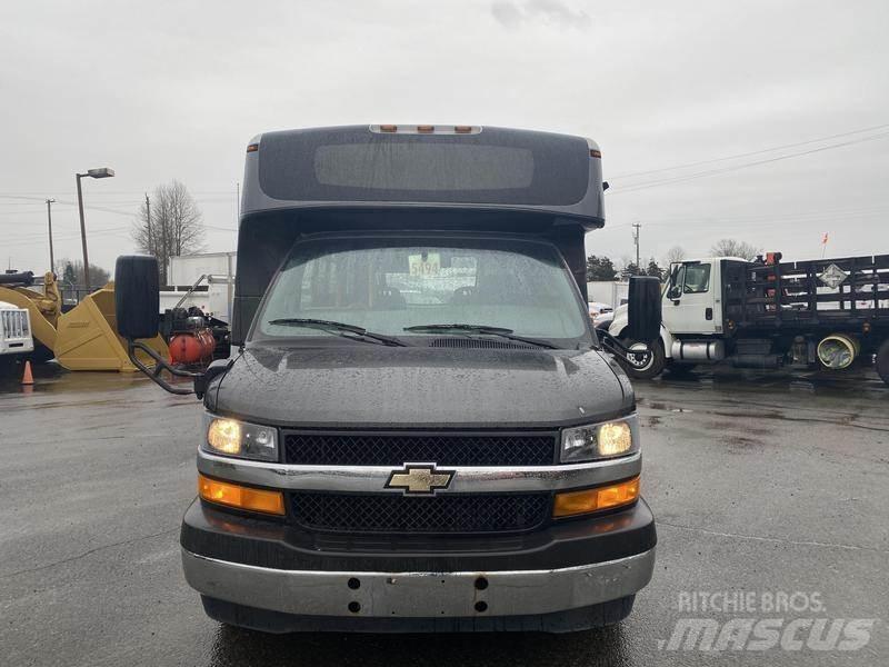 Chevrolet Express Μίνι λεωφορεία