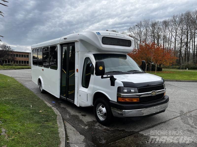 Chevrolet Express Μίνι λεωφορεία