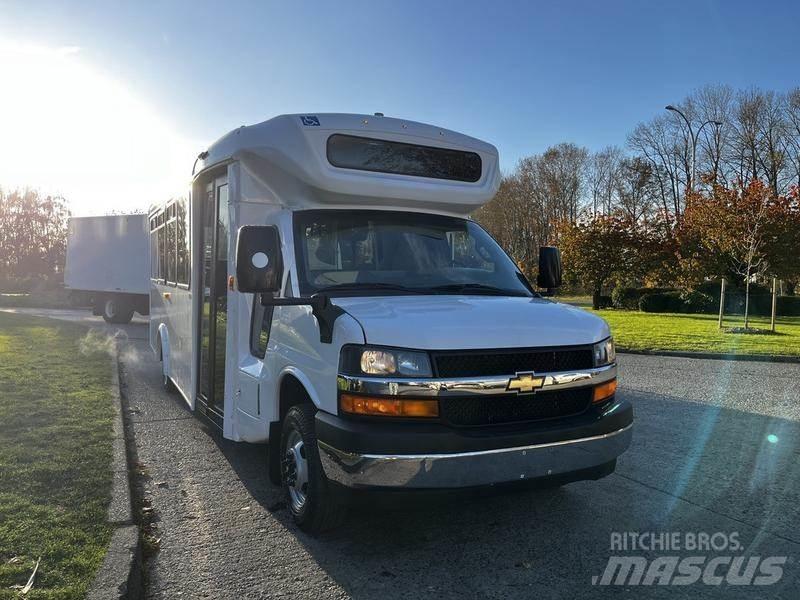 Chevrolet Express Μίνι λεωφορεία