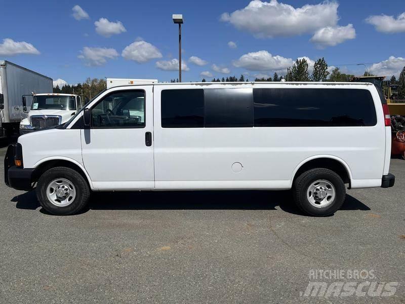 Chevrolet Express Κλούβες με συρόμενες πόρτες