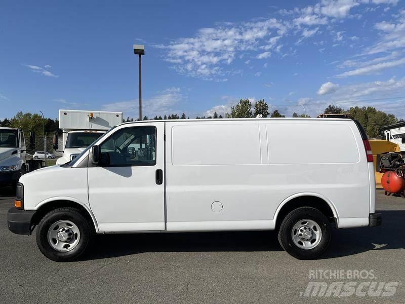 Chevrolet Express Κλούβες με συρόμενες πόρτες