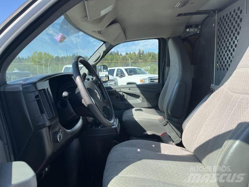 Chevrolet Express Κλούβες με συρόμενες πόρτες