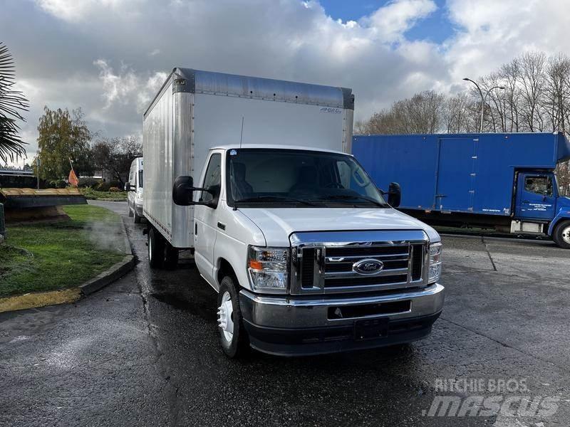Ford Econoline Κλούβες με συρόμενες πόρτες