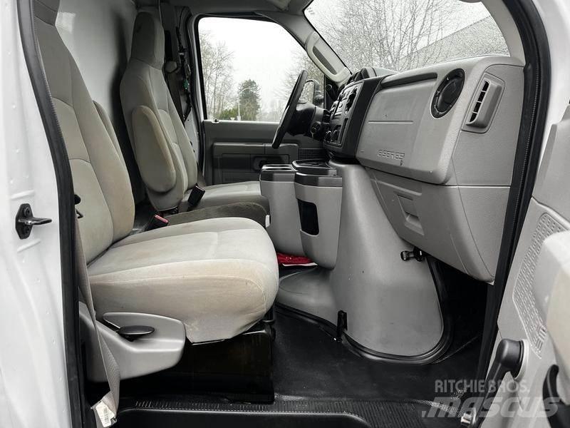 Ford Econoline Κλούβες με συρόμενες πόρτες
