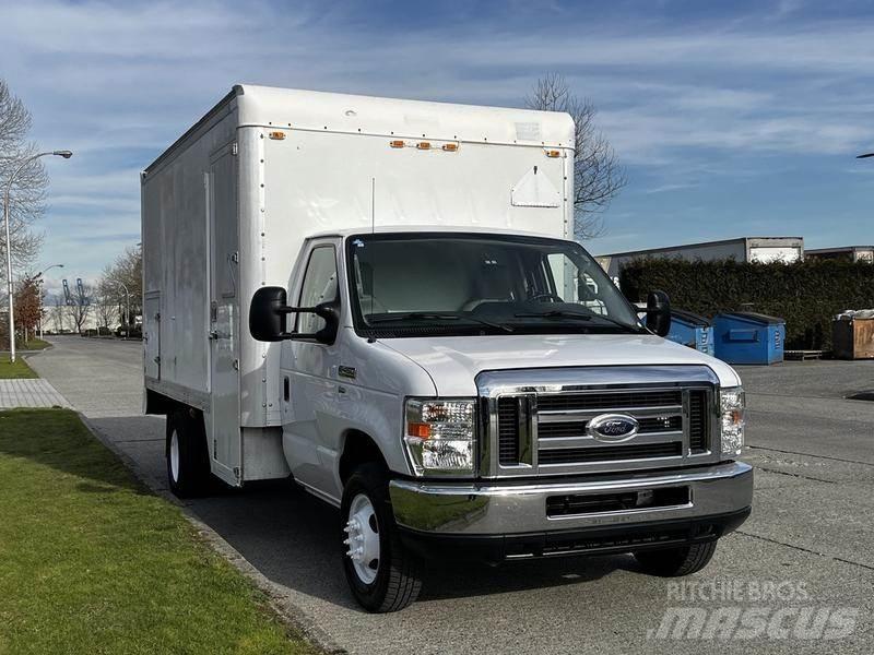 Ford Econoline Κλούβες με συρόμενες πόρτες