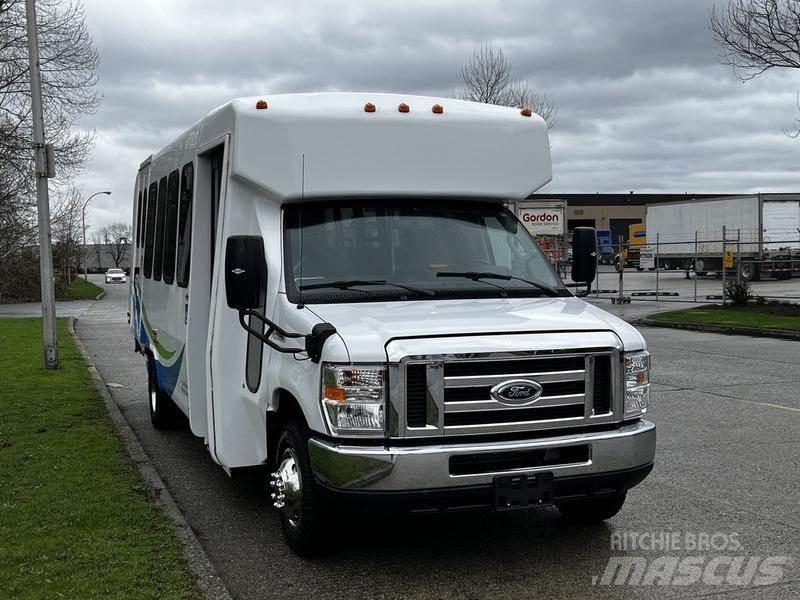 Ford Econoline Μίνι λεωφορεία