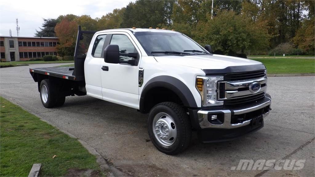 Ford F-550 Φορτηγά Kαρότσα με ανοιγόμενα πλαϊνά