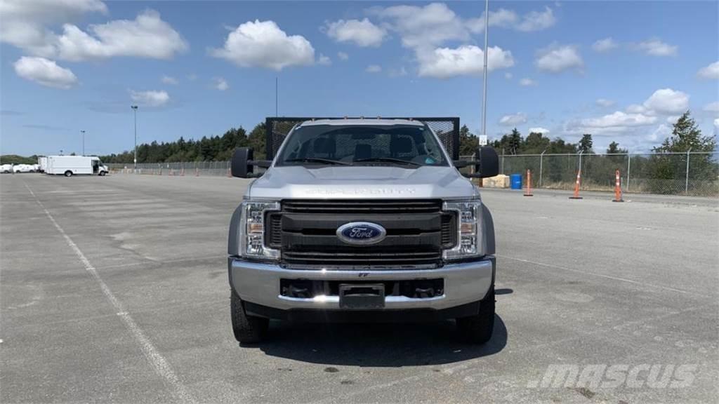 Ford F-550 Φορτηγά Kαρότσα με ανοιγόμενα πλαϊνά