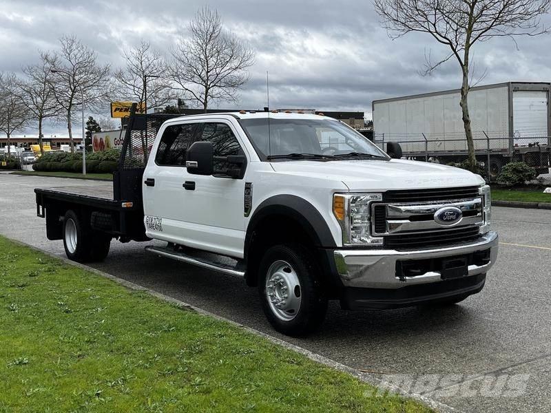 Ford F-550 Φορτηγά Kαρότσα με ανοιγόμενα πλαϊνά