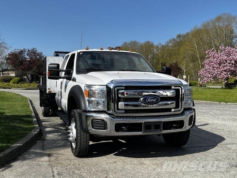 Ford F-550 Φορτηγά Kαρότσα με ανοιγόμενα πλαϊνά