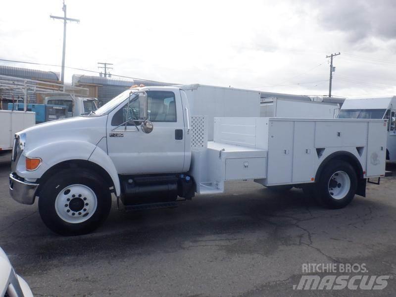 Ford F-750 Δημοτικά οχήματα/Οχήματα γενικής χρήσης