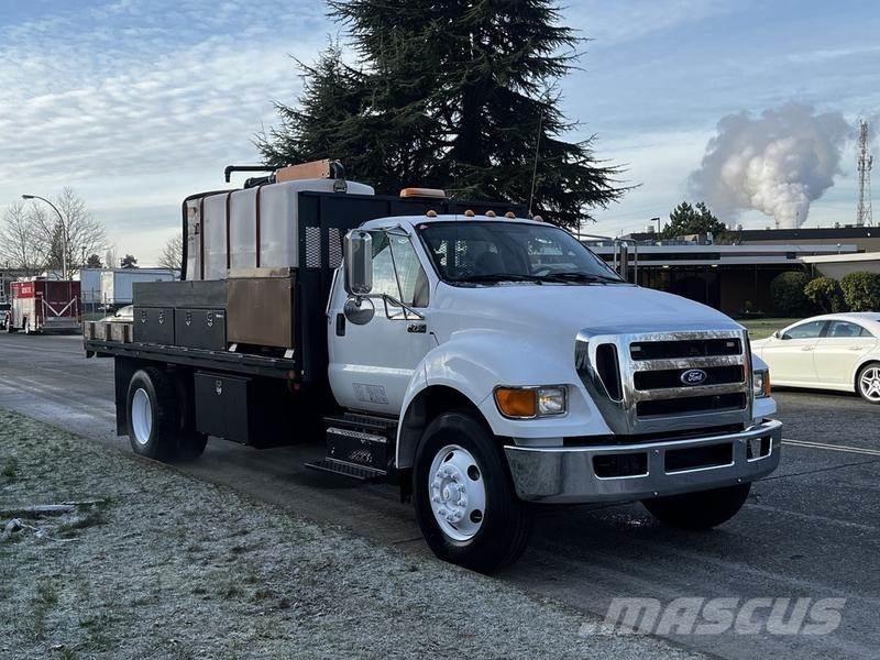 Ford F-750 Φορτηγά Kαρότσα με ανοιγόμενα πλαϊνά