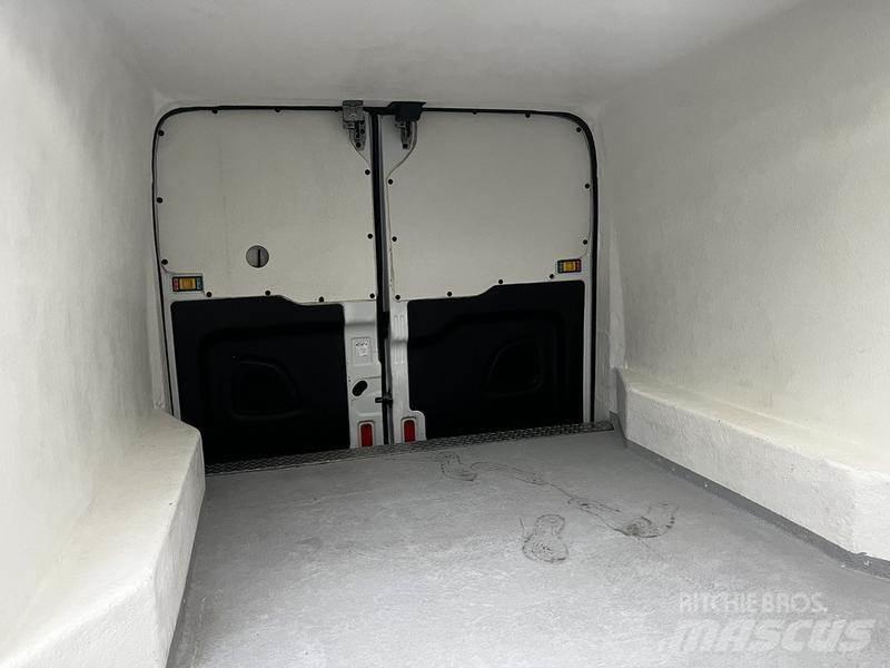 Ford Transit Κλούβες με συρόμενες πόρτες