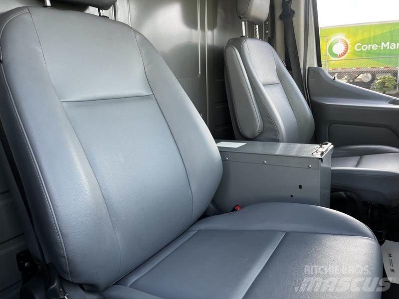 Ford Transit Κλούβες με συρόμενες πόρτες