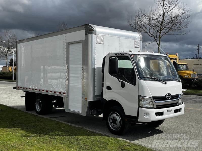 Hino 195 Κλούβες με συρόμενες πόρτες
