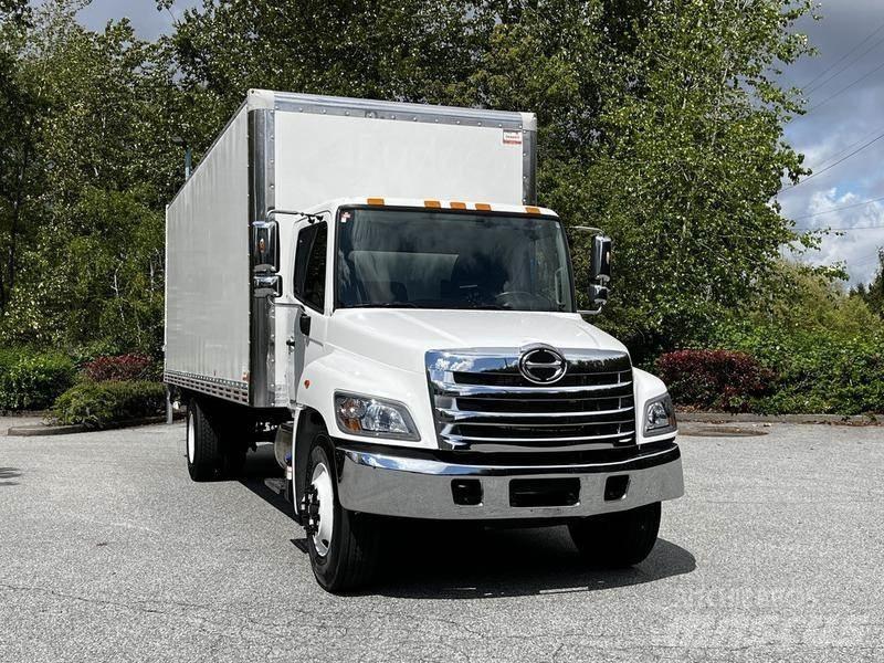 Hino 338 Κλούβες με συρόμενες πόρτες