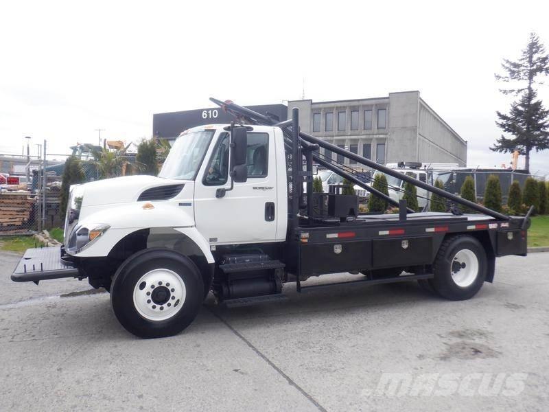 International 7300 Φορτηγά Kαρότσα με ανοιγόμενα πλαϊνά