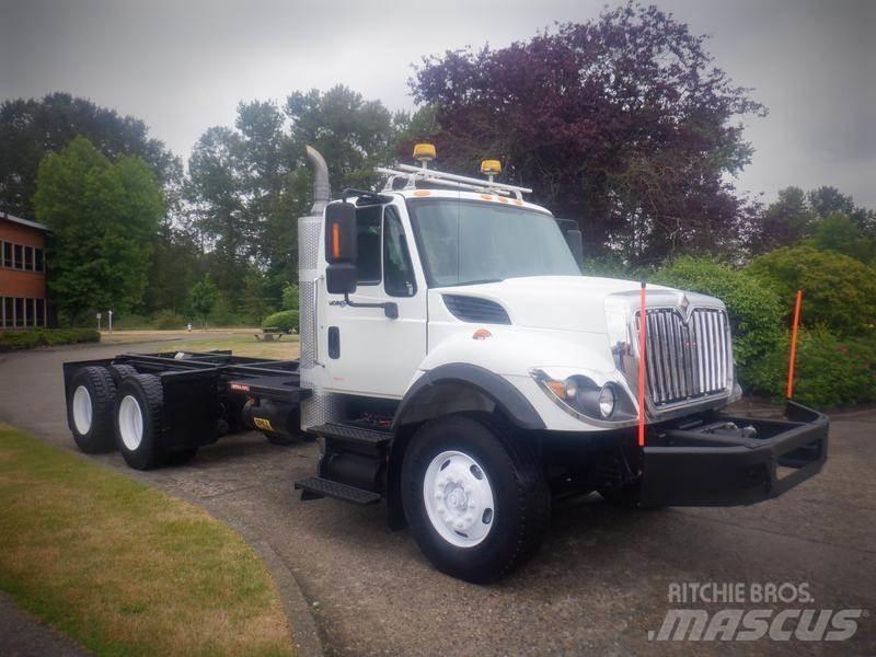 International 7400 Φορτηγά Σασί