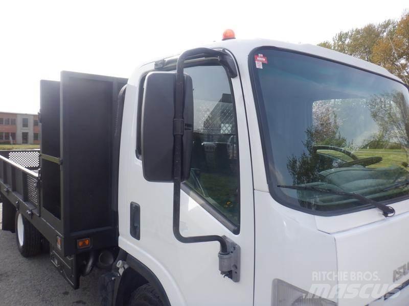 Isuzu NPR Φορτηγά Kαρότσα με ανοιγόμενα πλαϊνά