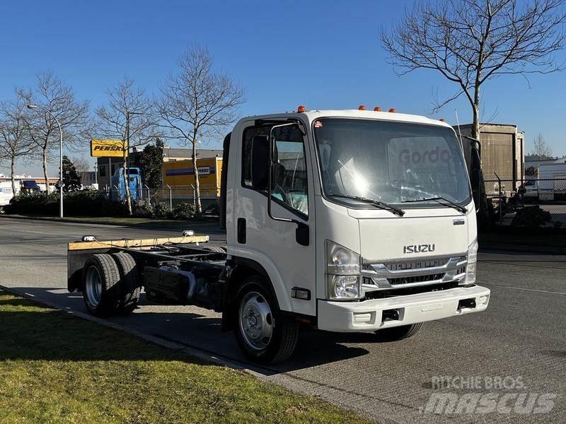 Isuzu NQR Φορτηγά Σασί