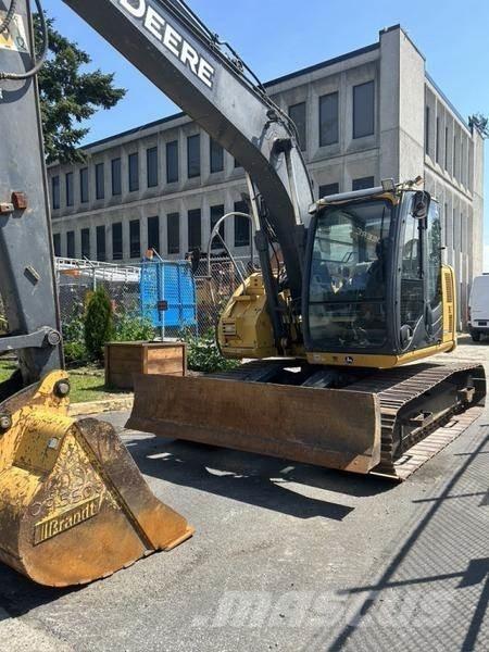 John Deere 135 D Εκσκαφείς με ερπύστριες