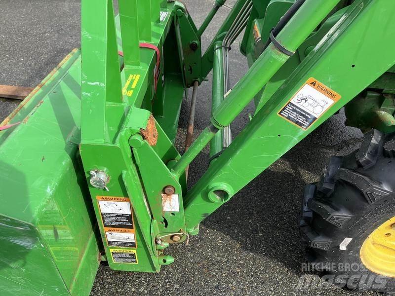 John Deere 790 Τρακτέρ