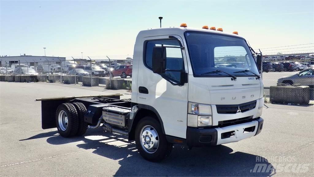 Mitsubishi Fuso FE Φορτηγά Σασί
