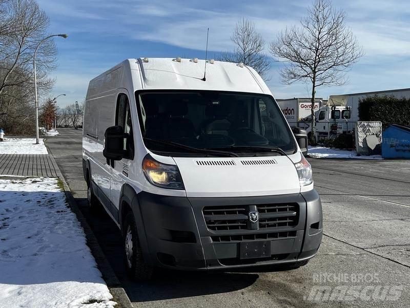 RAM Promaster Κλούβες με συρόμενες πόρτες