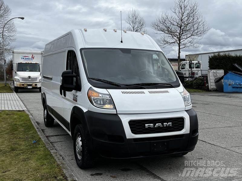 RAM Promaster Κλούβες με συρόμενες πόρτες