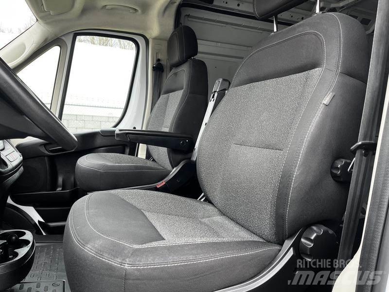 RAM Promaster Κλούβες με συρόμενες πόρτες