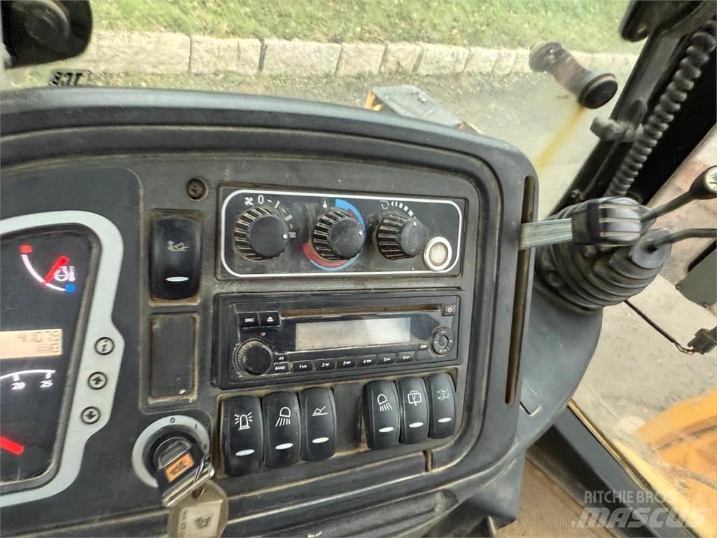 JCB 4CX Κατασκευές - Άλλα