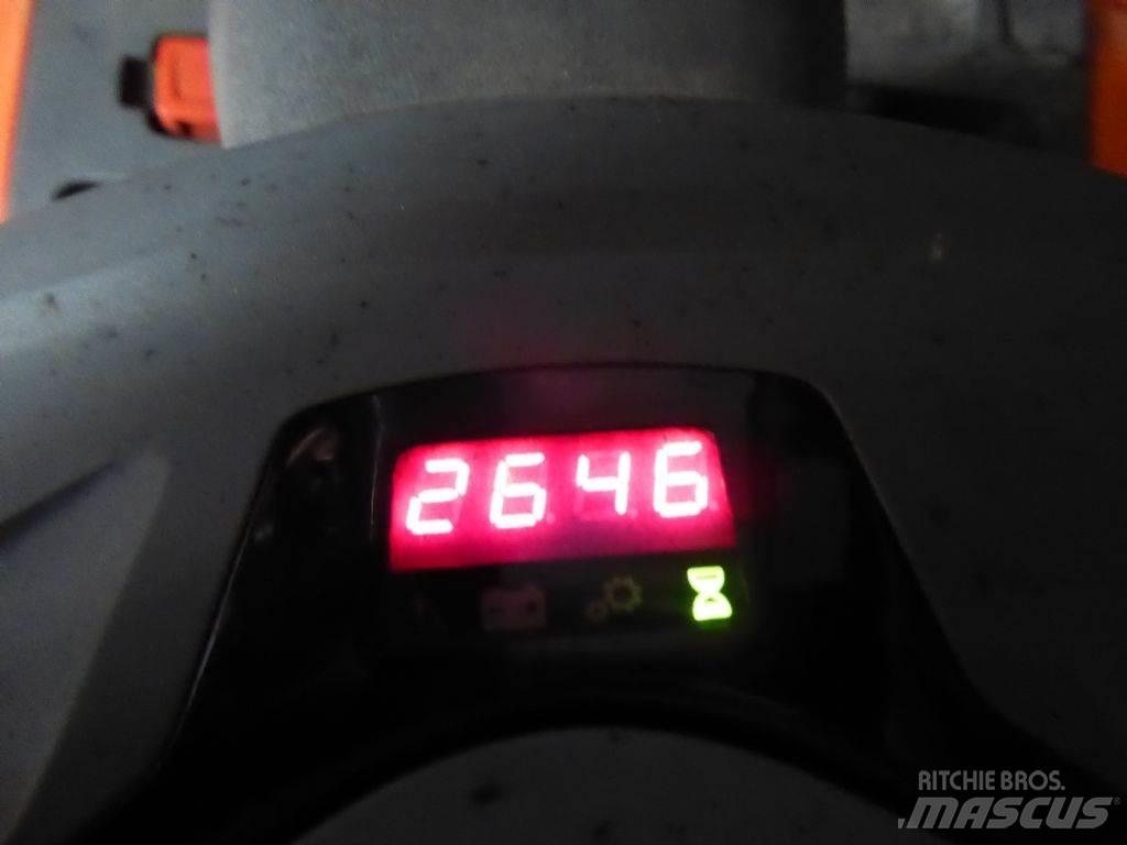 BT SPE120 Παλετοφόρα πεζού χειριστή με ιστό