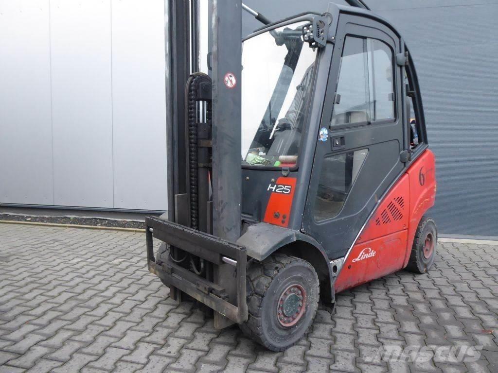 Linde H25T-01 Περονοφόρα ανυψωτικά κλαρκ με φυσικό αέριο LPG