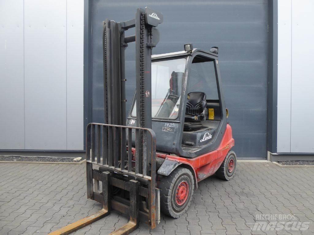Linde H25T-03 Περονοφόρα ανυψωτικά κλαρκ με φυσικό αέριο LPG
