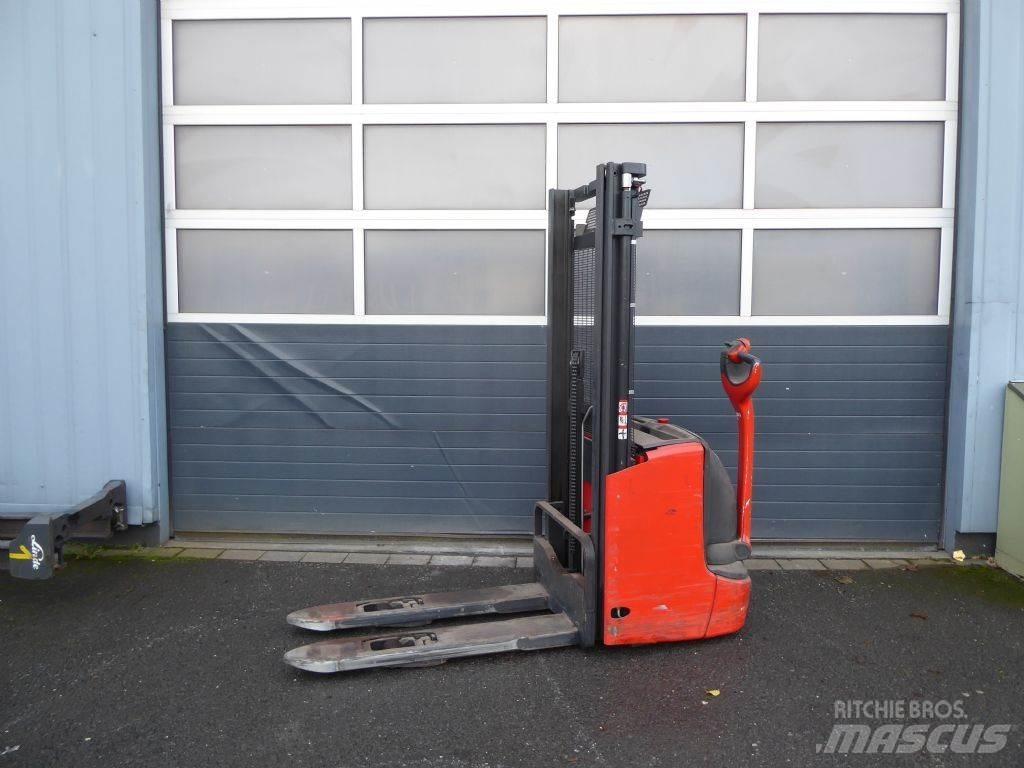Linde L12L Παλετοφόρα πεζού χειριστή με ιστό