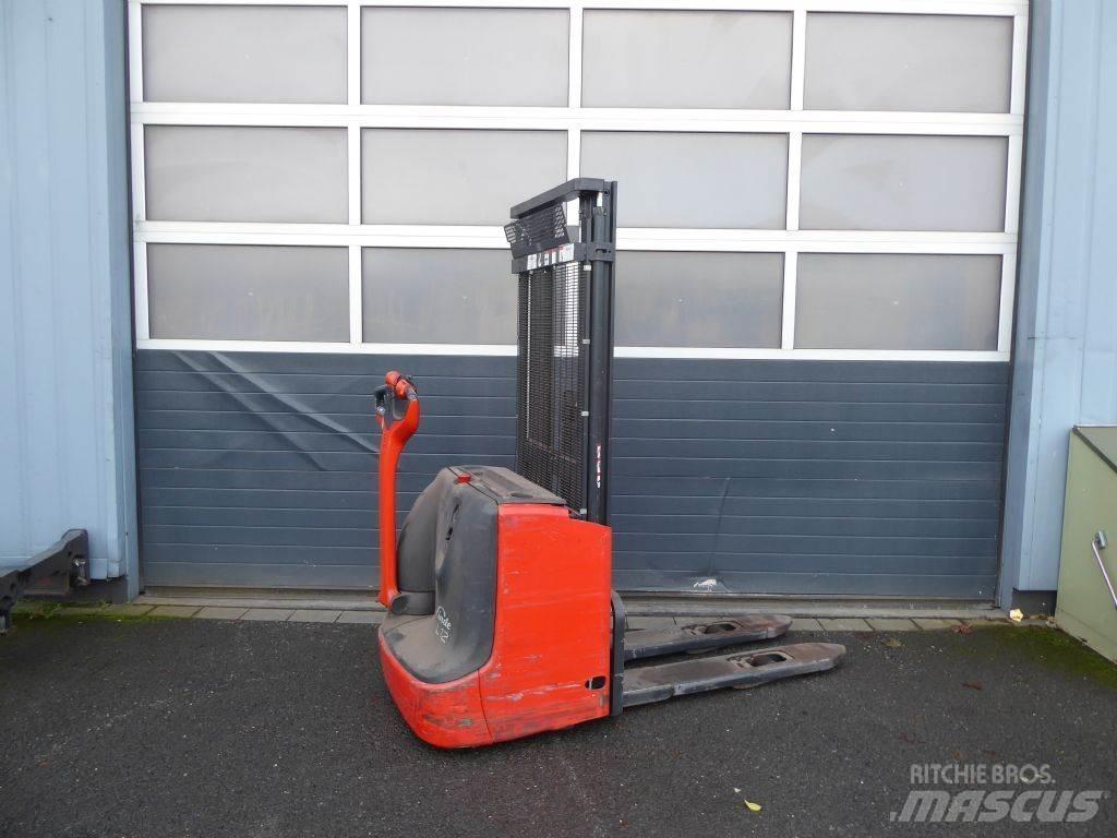 Linde L12L Παλετοφόρα πεζού χειριστή με ιστό