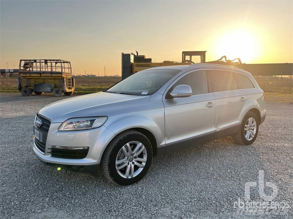 Audi Q7 Αυτοκίνητα