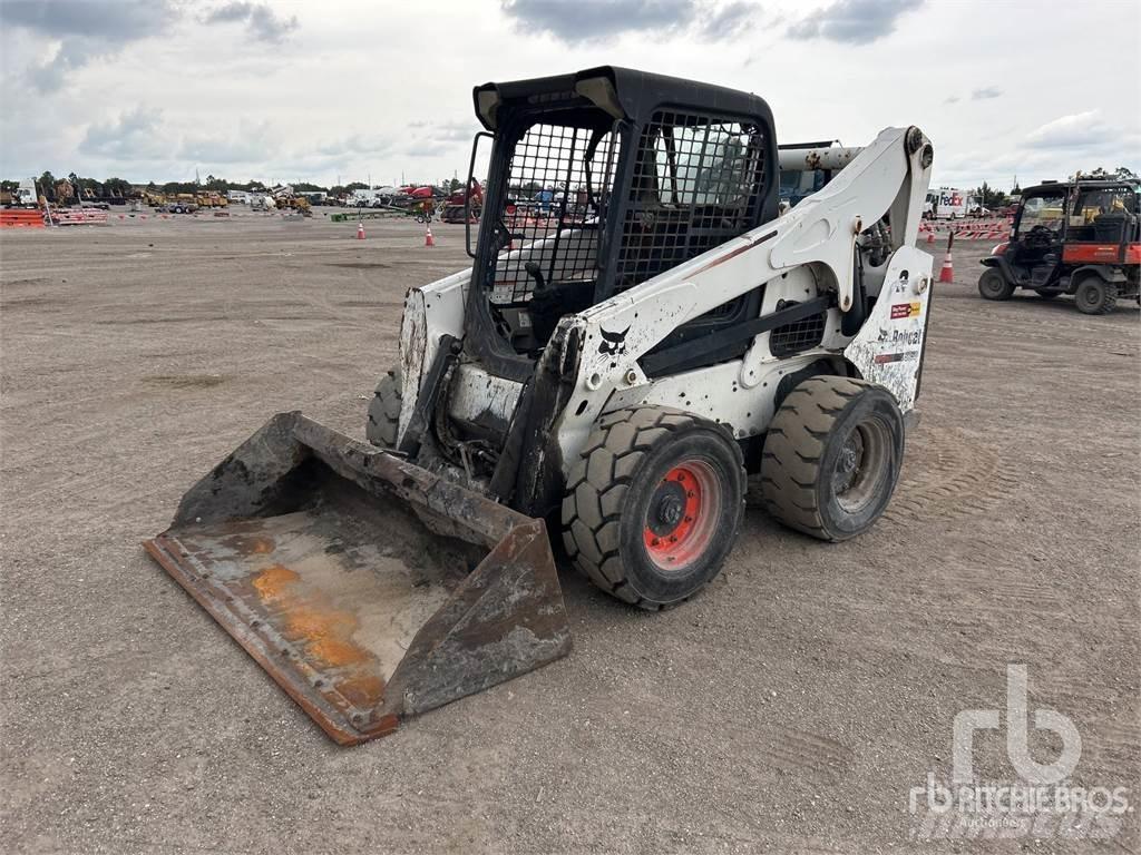 Bobcat S750 Φορτωτάκια