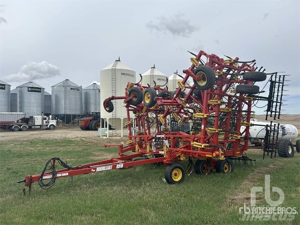 Bourgault 8910 Καλλιεργητές - Ρίπερ