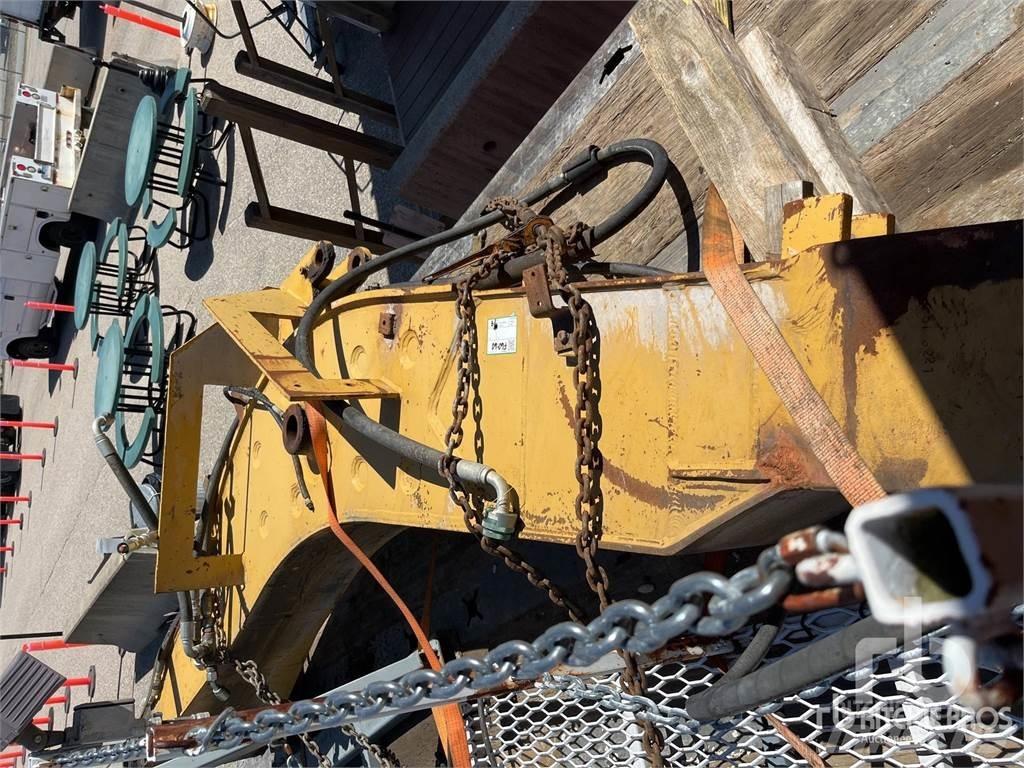 CAT 314 Μπούμες και κουτάλες