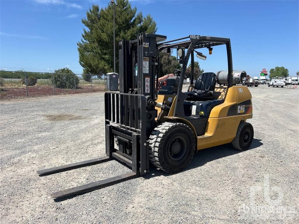 CAT P9000 Ηλεκτρικά περονοφόρα ανυψωτικά κλαρκ