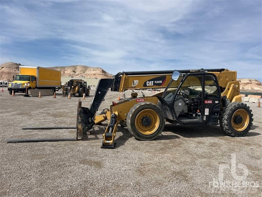 CAT TL943D Τηλεσκοπικοί ανυψωτές