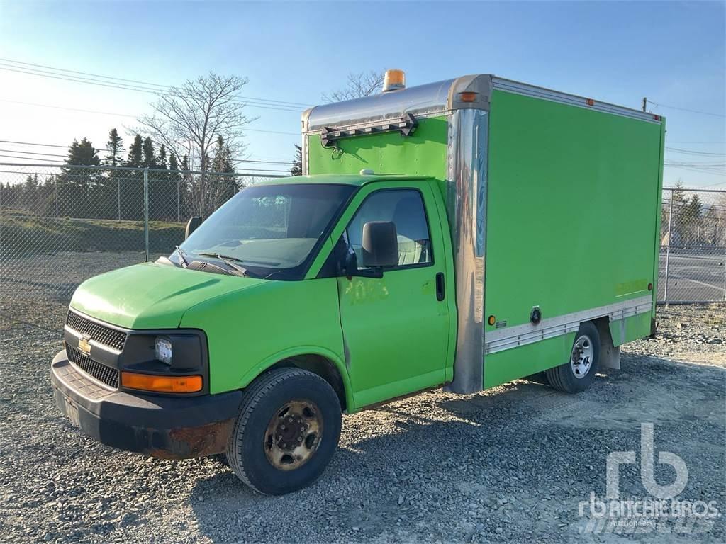 Chevrolet 3500 Κλούβες με συρόμενες πόρτες