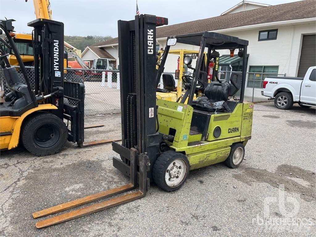 Clark GCX30E Πετρελαιοκίνητα Κλαρκ