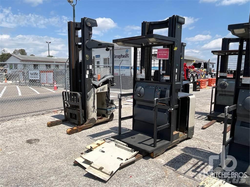 Crown SP3420-30 Ηλεκτρικά περονοφόρα ανυψωτικά κλαρκ