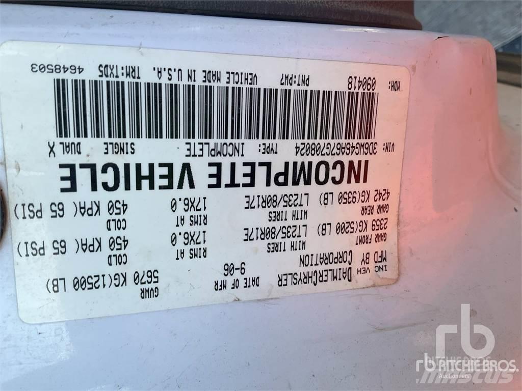 Dodge 3500 Φορτηγά Kαρότσα με ανοιγόμενα πλαϊνά