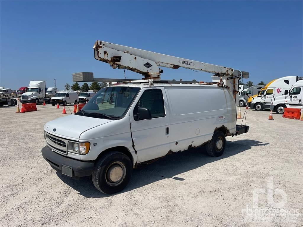 Ford E-350 Εναέριες πλατφόρμες τοποθετημένες σε ρυμούλκα