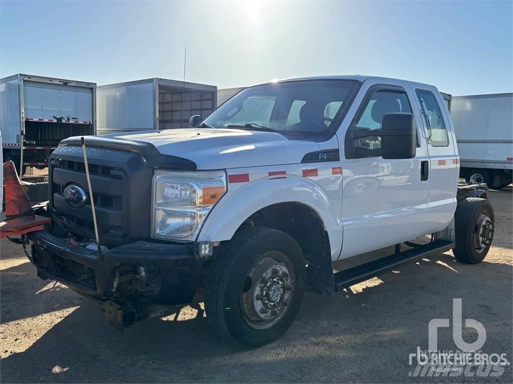Ford F-350 Φορτηγά Σασί