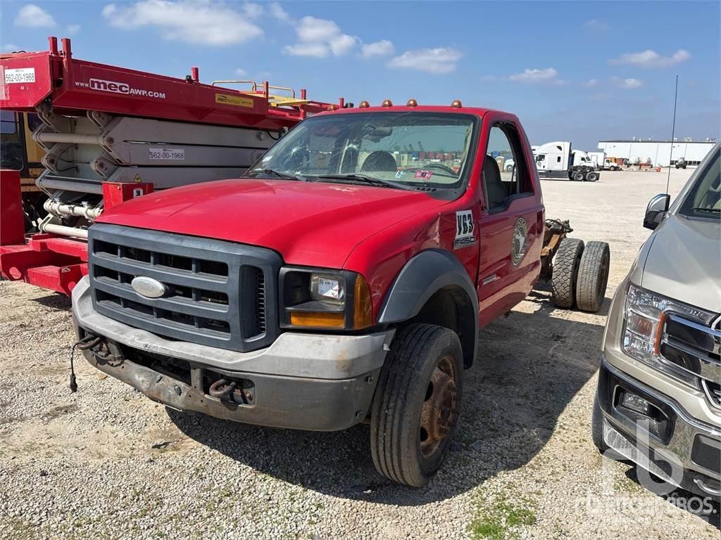 Ford F-450 Φορτηγά Σασί